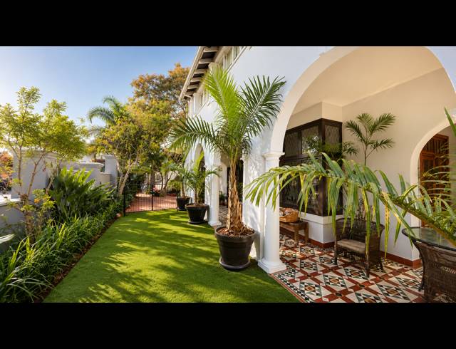 4 BEDROOM FREEHOLD FOR SALE IN MORNINGSIDE